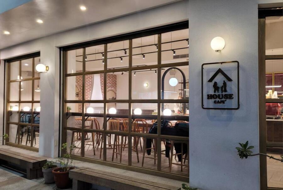 嘉義民雄咖啡廳必訪 在地金桔拿鐵與手作甜點溫暖角落