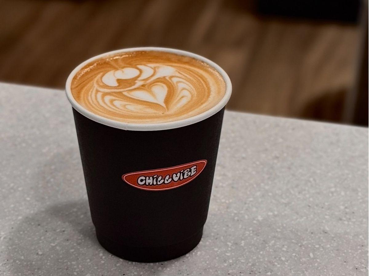 台南下午茶推薦 新開幕成大附近咖啡廳 時尚露營風超吸睛