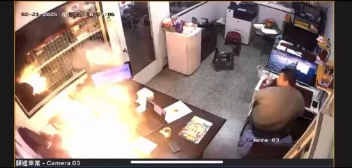 行動電源爆炸驚悚事件！長髮女子半臉燒傷，這些選擇和使用技巧能避免災難