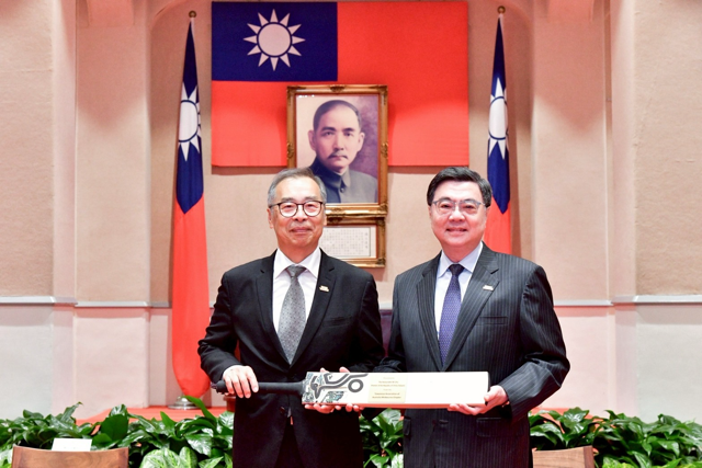 行政院長卓榮泰接見墨爾本臺灣同鄉會返國參訪團　強化經濟韌性推動臺澳合作升級