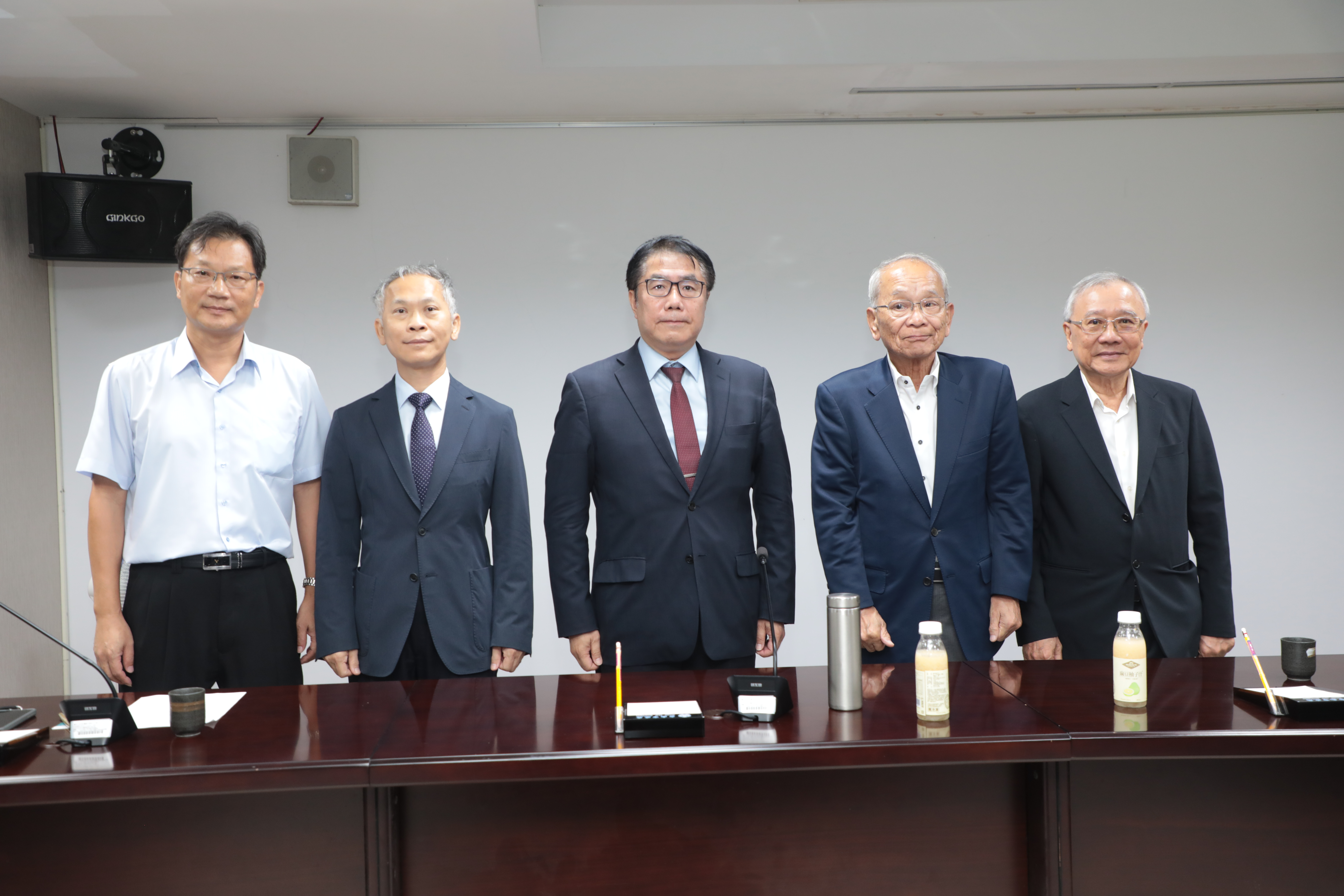 日本蓬萊會代表篠原徹拜會台南市府   黃偉哲：堅持綠色能源環境永續發展