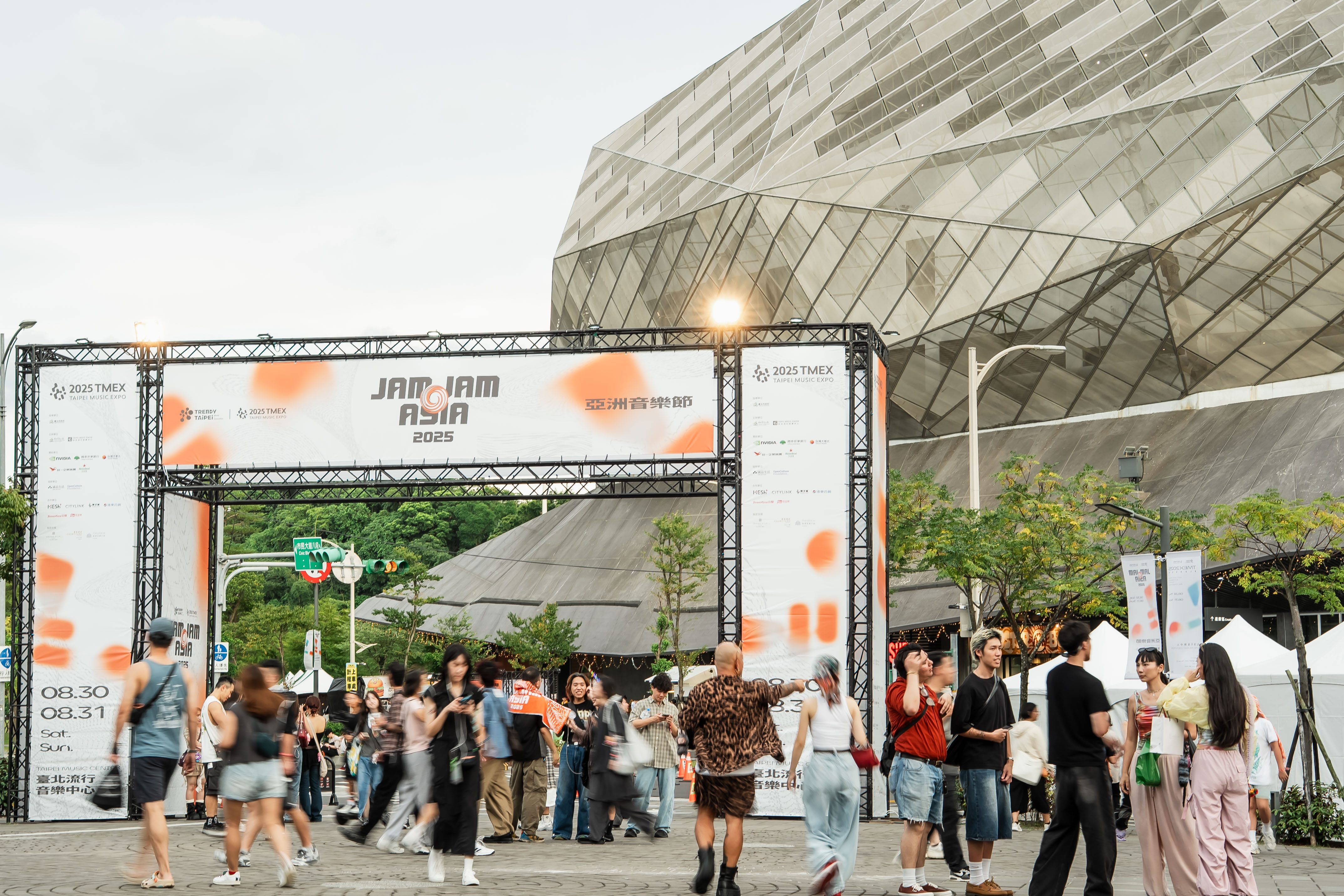 北流變身亞洲音樂核心！2025臺北音樂博覽會TMEX與JAM JAM ASIA盛大開幕 首日吸引4萬粉絲參與