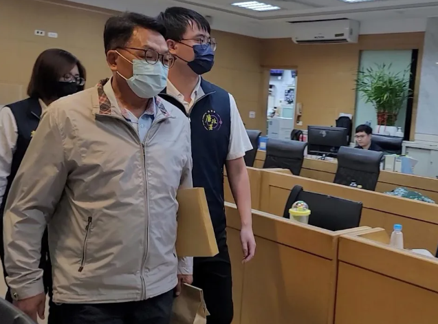 涉財產來源不明與貪污洗錢　前立委陳歐珀遭聲押　《商港法》修法掀風暴