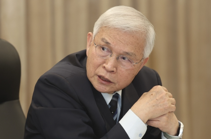 交屋潮將至！央行總量管制惹議　民眾貸不到款　專家籲差異化調整政策