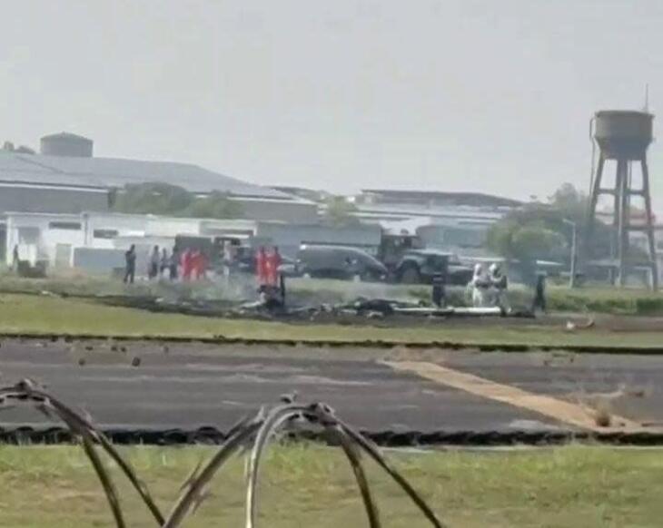 空軍T-34失事墜毀！2中校飛官殉職　執行模擬發動機失效科目引發飛安關注