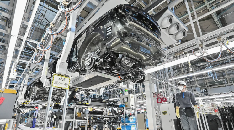 Nissan日產宣佈大規模裁員9,000人，車市疲軟及財報虧損，欲與本田合作逆轉局面