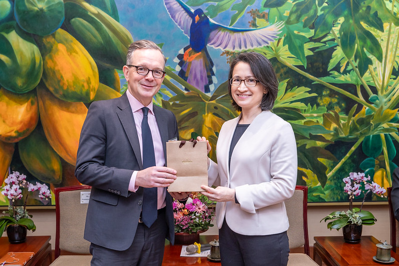 美台商業協會訪問團與副總統蕭美琴會談，積極拓展經濟與安全領域合作