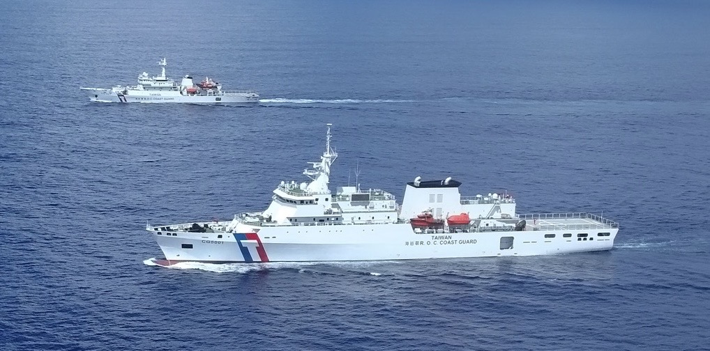 嘉義艦、澎湖艦航抵帛琉　雙艦展開遠航訓練深化台帛海巡合作