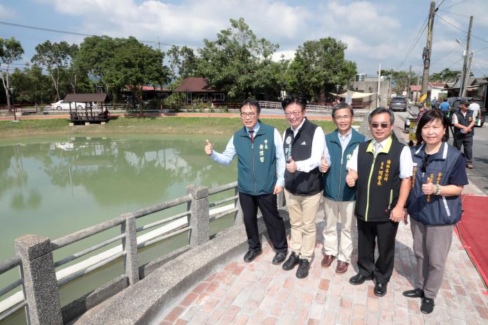 臺南鹿陶洋江家古厝周邊環境改善完工 臺南市長黃偉哲市長啟用半月池 百年聚落風華重現