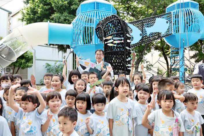 臺南特色遊戲場新地標！黃偉哲市長視察北區華德公園 親子空間再升級