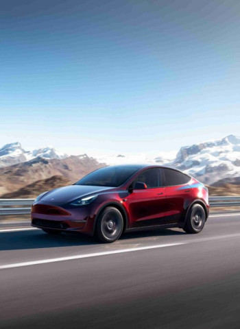 特斯拉與 Rivian 長達四年的商業機密訴訟將達成有條件的和解