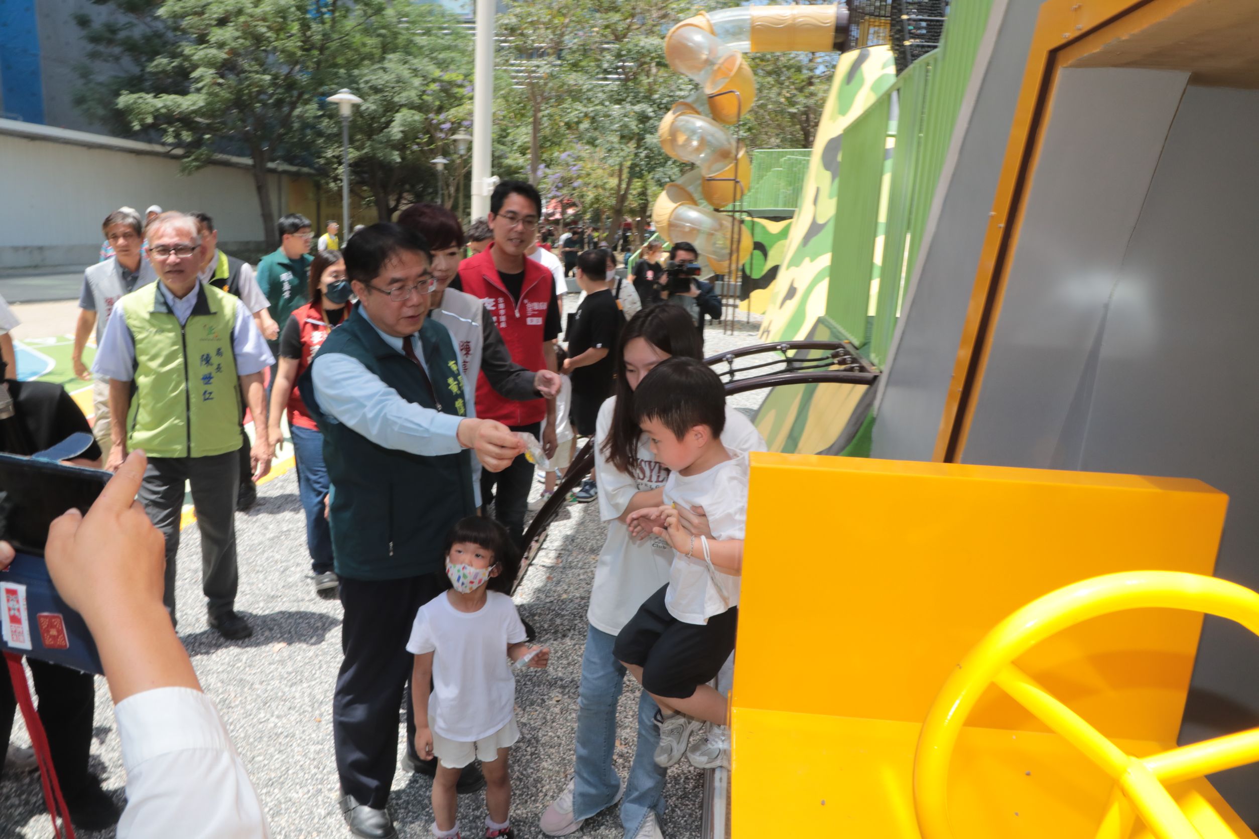 南台灣首座軍事主題特色遊戲場啟用 黃偉哲歡迎到精忠公園挑戰軍事遊戲