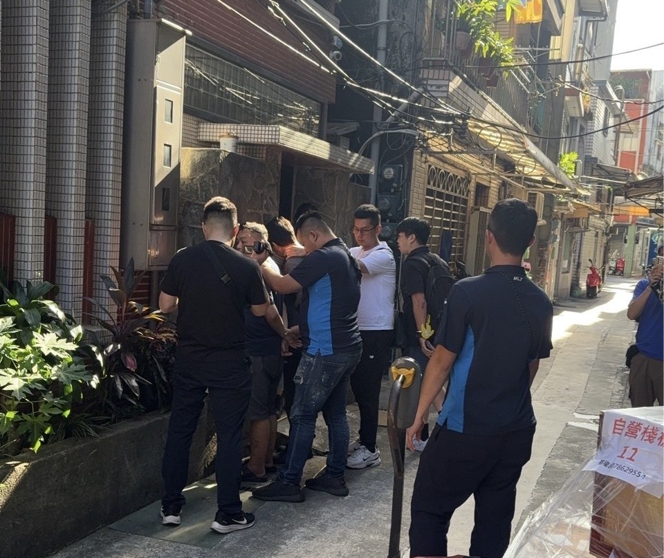 喪屍煙彈危機引警示 調查局偵破國內首座依托咪酯製毒工廠 有效遏止青少年受害