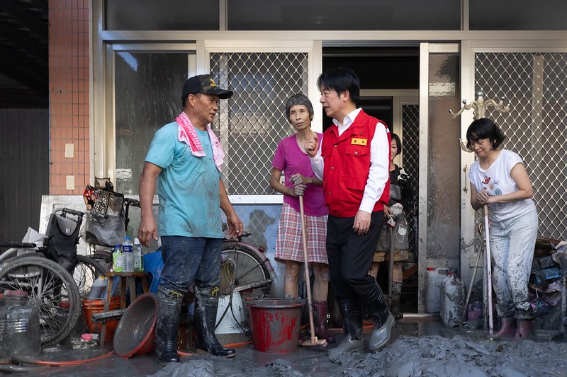 花蓮災情持續　賴清德總統親赴現場勘災　全力指示救災與復原工作　慰問受災民眾及辛勞國軍
