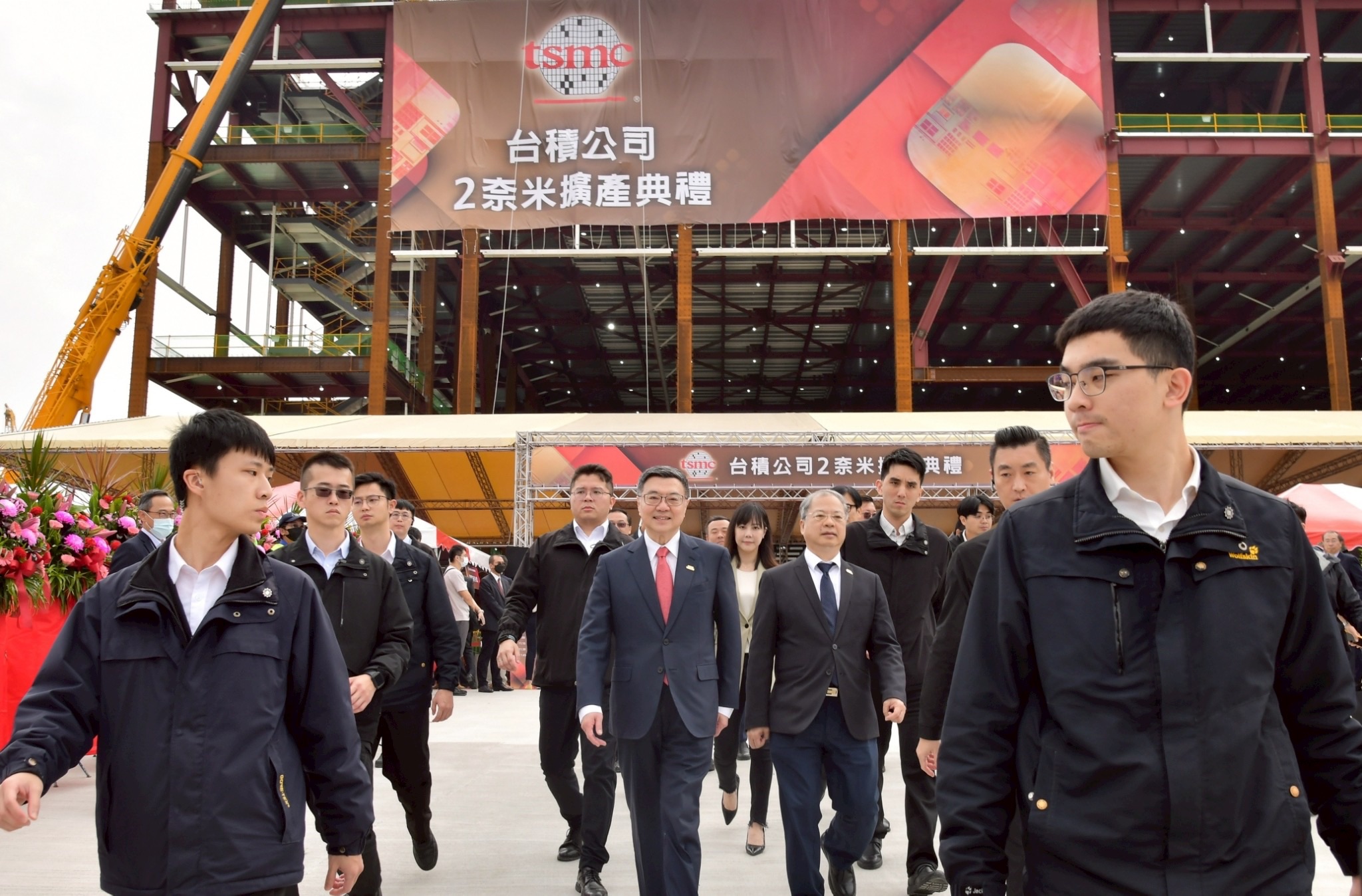 卓榮泰院長出席台積公司二奈米擴產典禮，並推動「大南方新矽谷」加速半導體產業發展