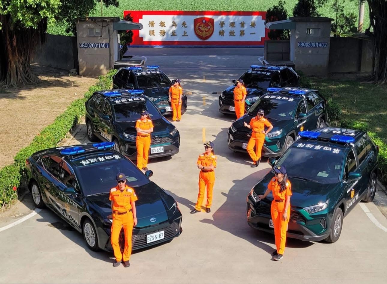 兩年更新車隊523輛！海巡署再汰換158輛老舊任務車、累計里程竟能繞地球492圈