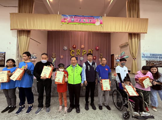 澎湖「國際身障日」活動 縣長陳光復表揚優秀學生