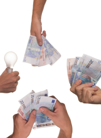 臺灣回饋型募資法規存空窗，募資平台倚賴第三方金流自律仍存在法律風險升溫隱憂，專家呼籲設立最低金流管理標準