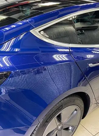 安全與荷包都要顧！道安三支箭再出擊　新版汽車隔熱紙使用指引出爐 罰則與市場影響曝光  貼太黑恐罰1800元