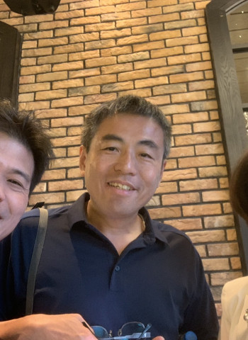 中正企管黃正魁主任交流威進國際張力潔總經理　探索產學合作與AI教學發展