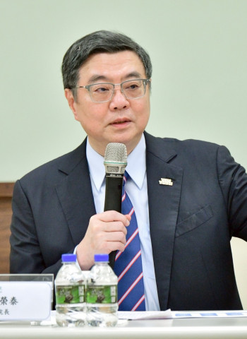 高雄航太產業座談會中，行政院長卓榮泰肯定我國高科技精密製造實力，為競逐太空領域奠定基礎