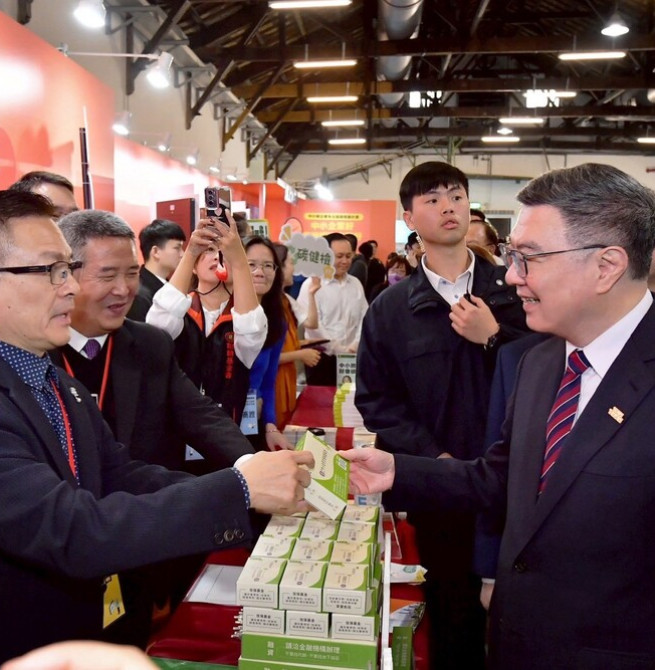 行政院長卓榮泰親臨中小微企業多元振興發展計畫成果發表會開幕　提出加大力道助企業國際拓展與升級轉型