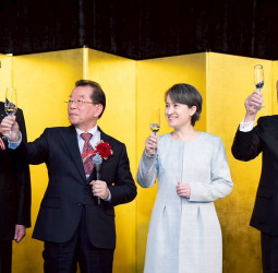 蕭美琴副總統現身日本天皇華誕慶祝酒會　盼以臺日合作共同守護區域和平穩定