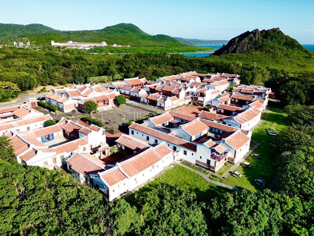 翁嘉賢總幹事分享經營理念，墾丁海濱行旅透過永續旅宿新典範守護文化與生態，提升旅客深度體驗