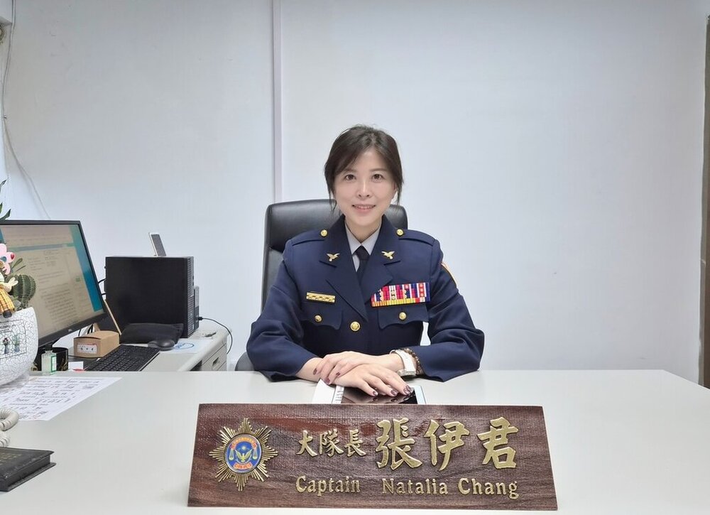 「單車美型女」張伊君卸下前保三總隊刑警大隊長職務　以臺大博士實力接任資策會AI研究院總監推智慧交通