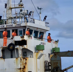 檢調、海巡、警與美國DEA跨國聯手海上攔截雜貨輪　破獲近1300公斤毒品  震撼全國