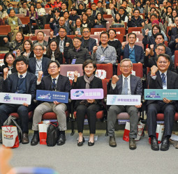 行政院副院長鄭麗君出席淨零沙盒實驗成果交流會，彰顯社區驅動淨零轉型及臺灣模式創新