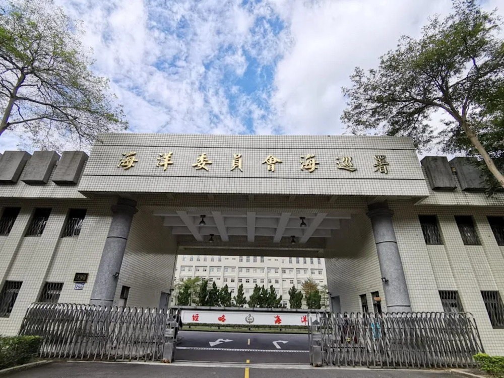 海巡署澄清無人機採購案並非外界誤解，已依法公開招標且由國產廠商獲得第一順位