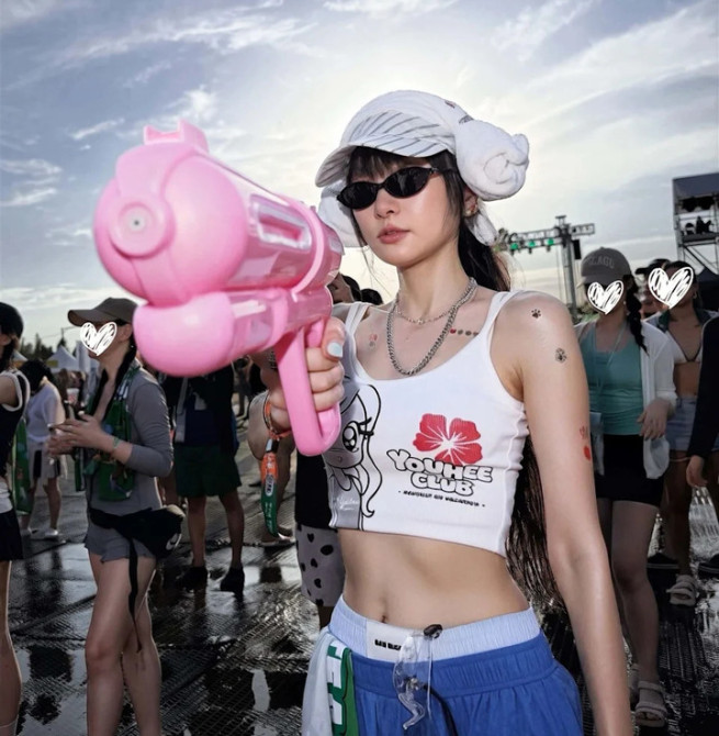 謝金燕備戰高雄WATERBOMB 2026！韓國朝聖水炸彈音樂節搶先體驗　9月高雄演出掀期待