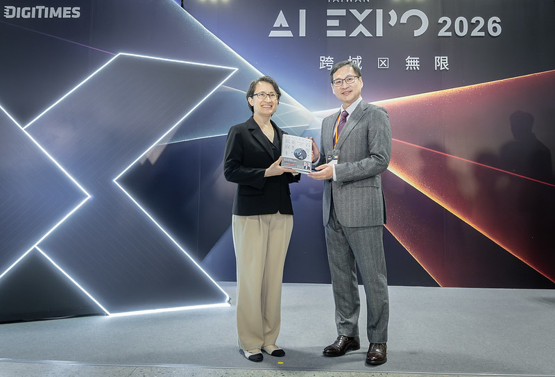 蕭美琴副總統走訪AI EXPO Taiwan 2026　肯定完整產業技術路徑強化臺灣AI全球競爭力