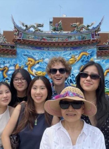 臺南英語城市散步導覽服務 深耕國際旅客友善接待獲好評