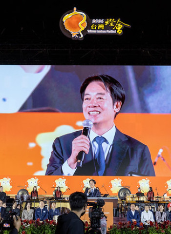 賴清德總統現身「2026台灣燈會在嘉義」開燈典禮　邀國人共賞燈會、以節慶光影點亮希望與未來