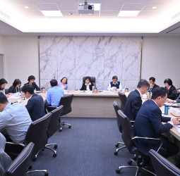 行政院副院長鄭麗君決議推動4月起液化石油氣貨物稅減徵50%　全力穩定物價守住CPI年增率低於2%目標