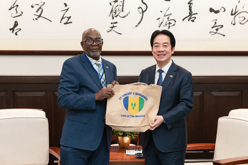 賴清德總統在建交45週年會晤聖文森副總理李考克 持續深化全方位夥伴關係並拓展邦誼