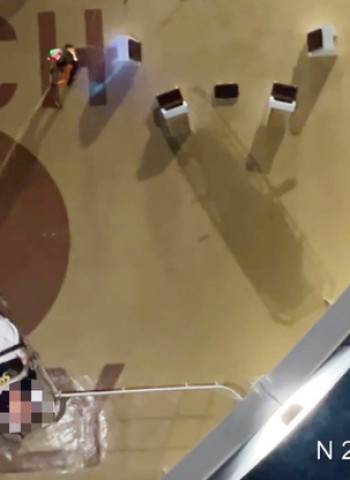 外籍郵輪臺籍旅客急性中風情況危急　海巡署空勤深夜即刻出勤吊掛成功救援