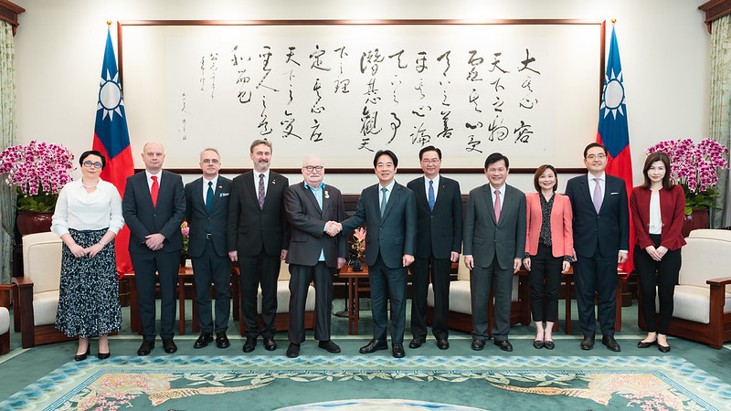 賴清德總統會見波蘭前總統華勒沙　表示臺灣將發揮良善力量成為全球民主韌性重要貢獻者